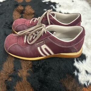 Sketchers Y2K Vintage “Something Else From Sketchers” Leather Tennis Shoe